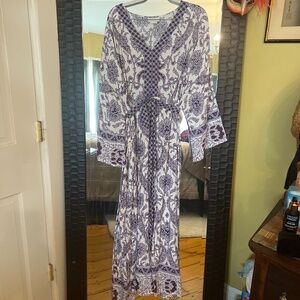 Soft surroundings purple/white kaftan 1x